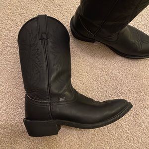 Men’s Justin Cowboy Boots
